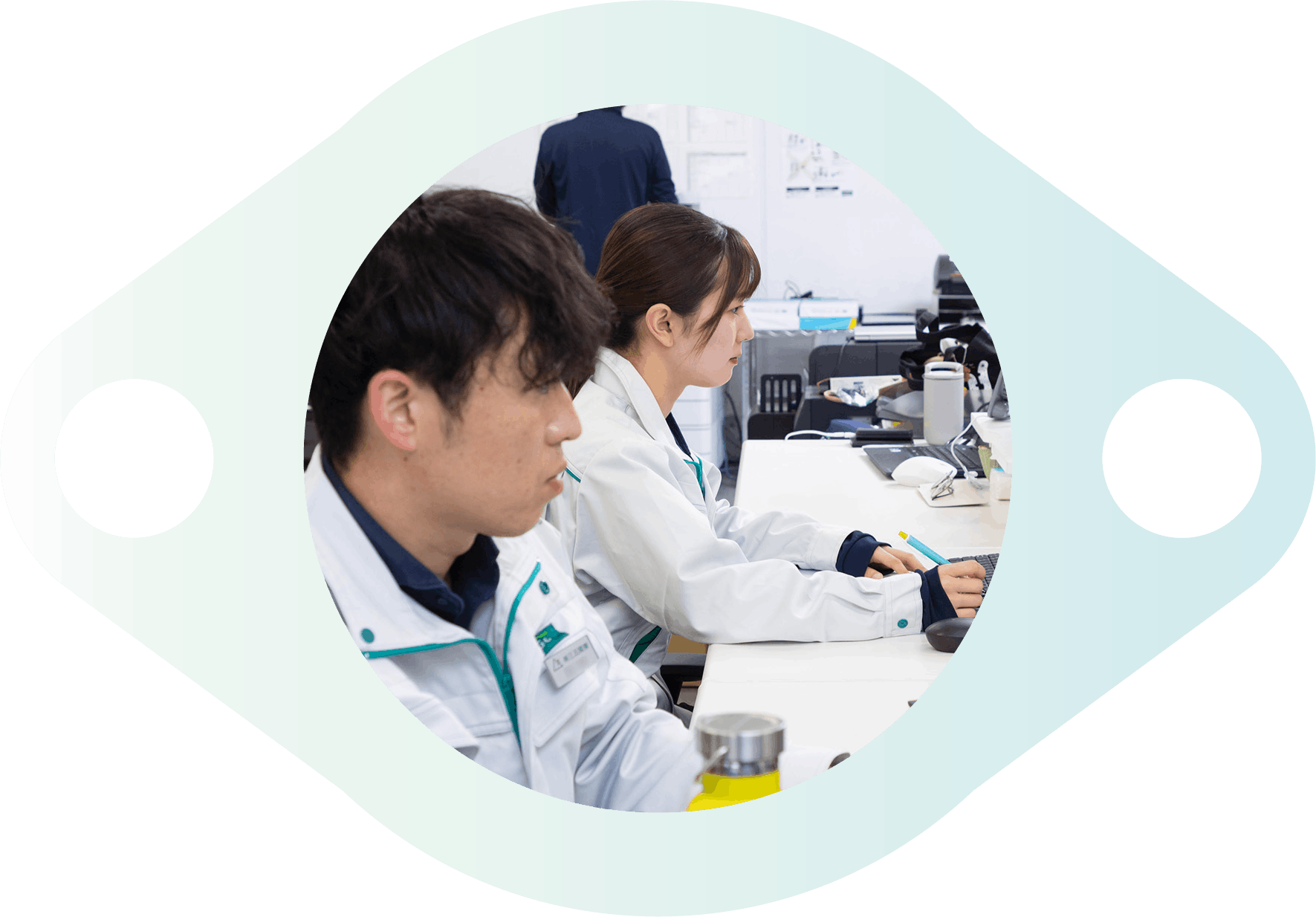 事務の作業風景