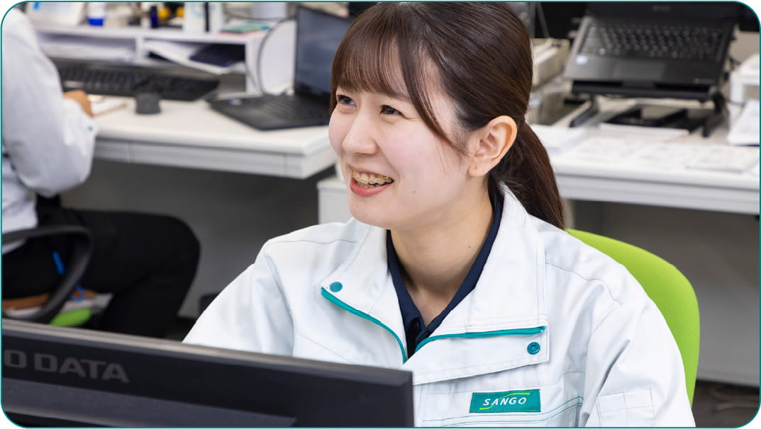 先輩の仕事風景